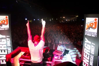DJ BLIZZ live vor Publikum